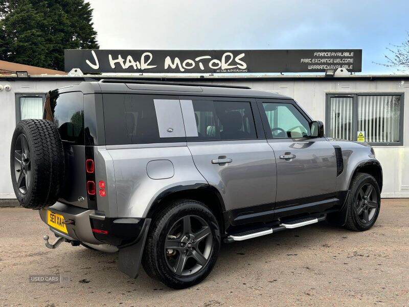 2023 Land Rover Defender 110 X-Dynamic SE