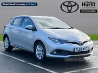 Toyota Auris 1.8 Hybrid Icon Tech Tss 5Dr Cvt in Antrim