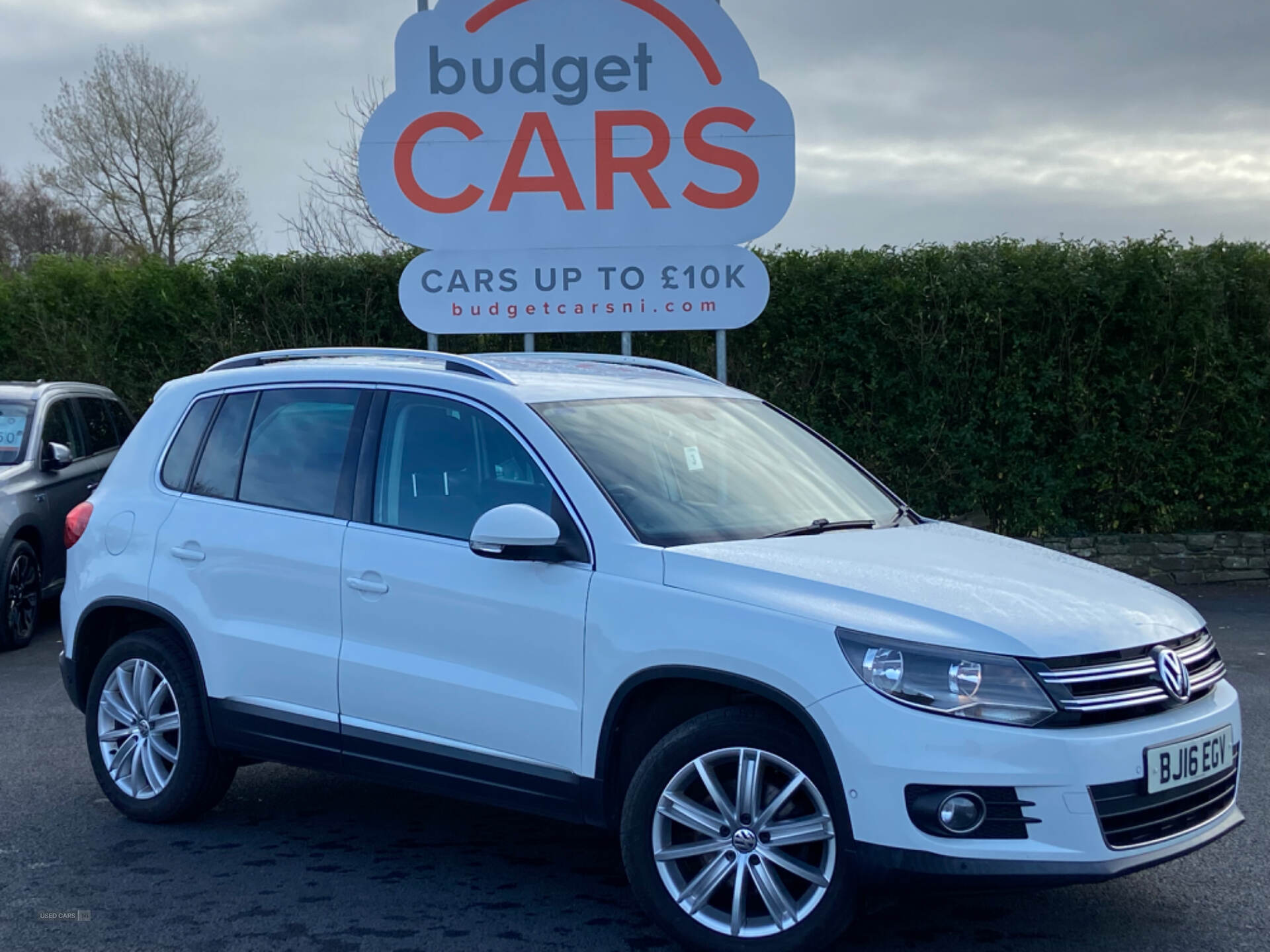 Volkswagen Tiguan DIESEL ESTATE in Down