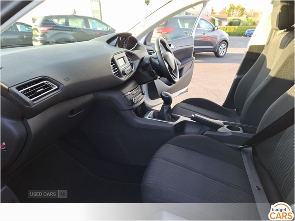 Peugeot 308 DIESEL HATCHBACK in Down