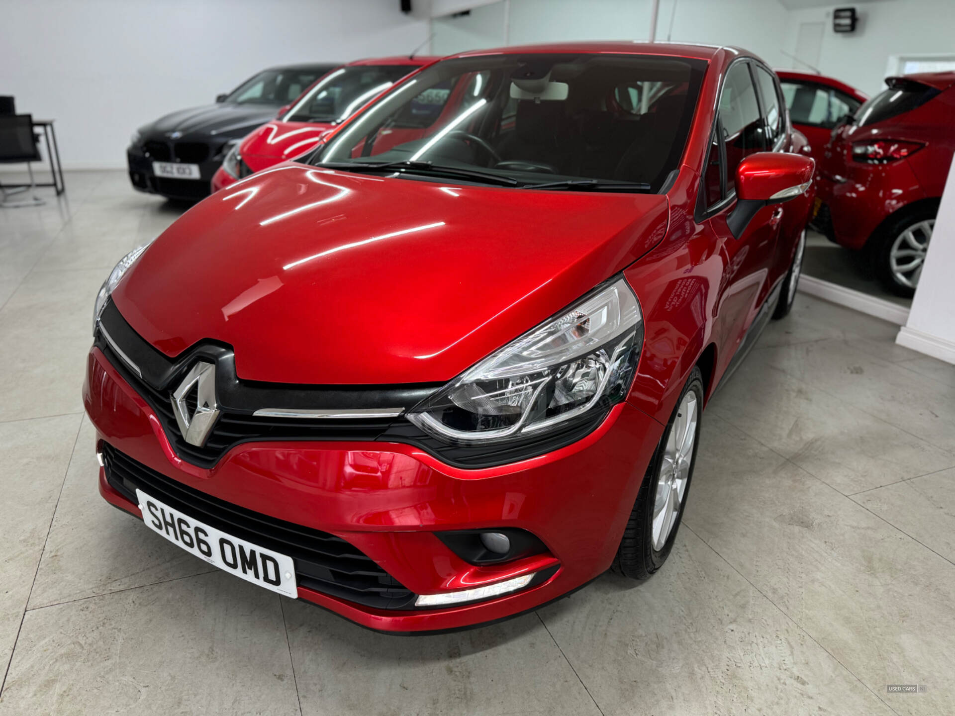 Renault Clio HATCHBACK in Down