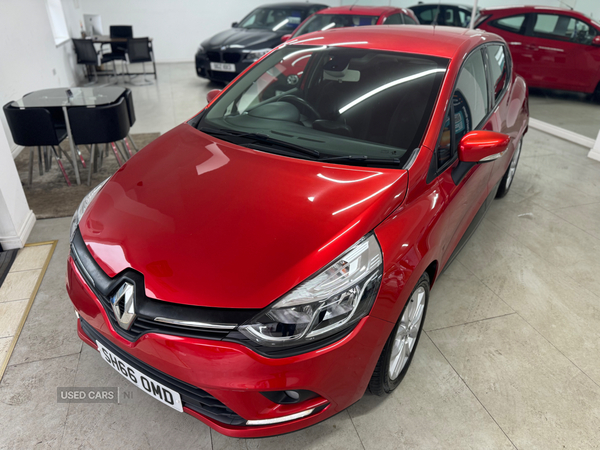 Renault Clio HATCHBACK in Down