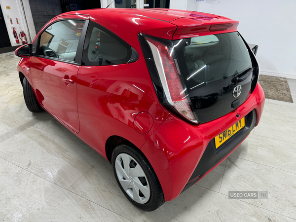 Toyota Aygo HATCHBACK in Down