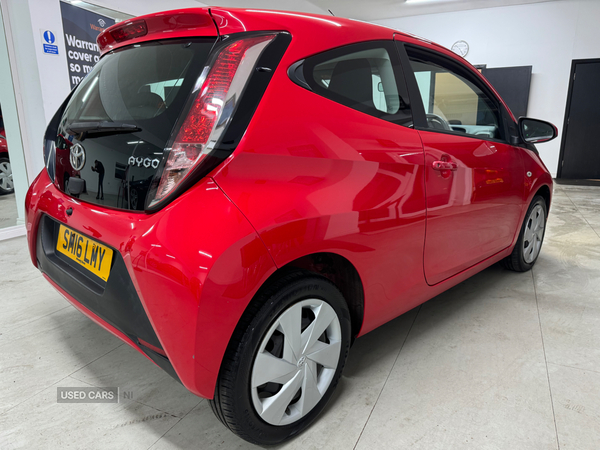 Toyota Aygo HATCHBACK in Down