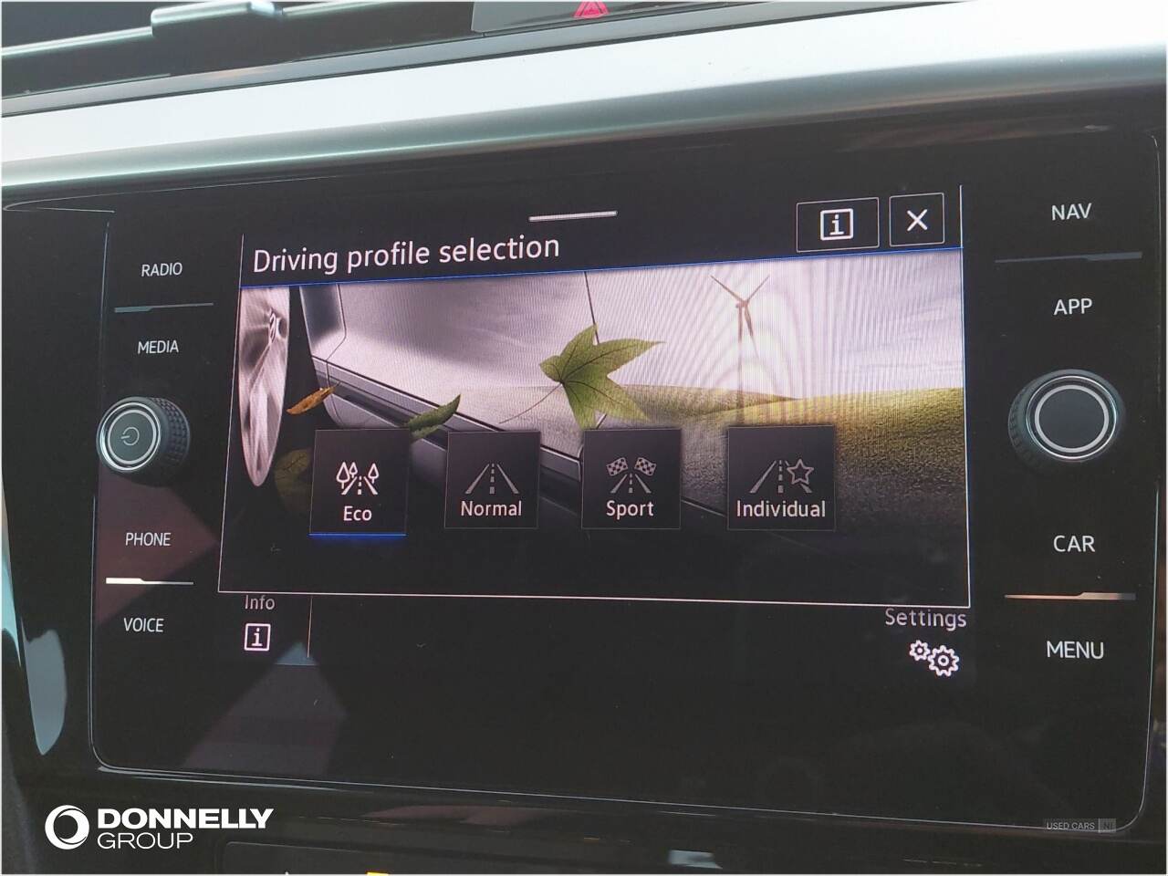Apr 2021 Volkswagen Arteon 2.0 TDI Elegance 5dr