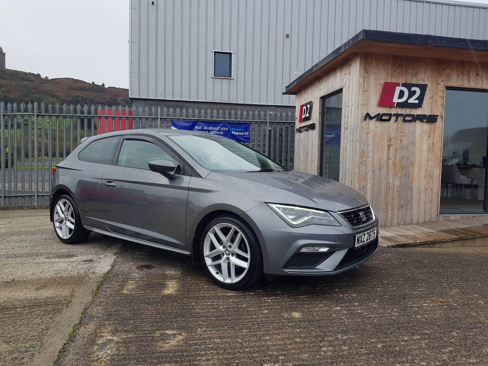 Seat Leon SPORT COUPE in Down