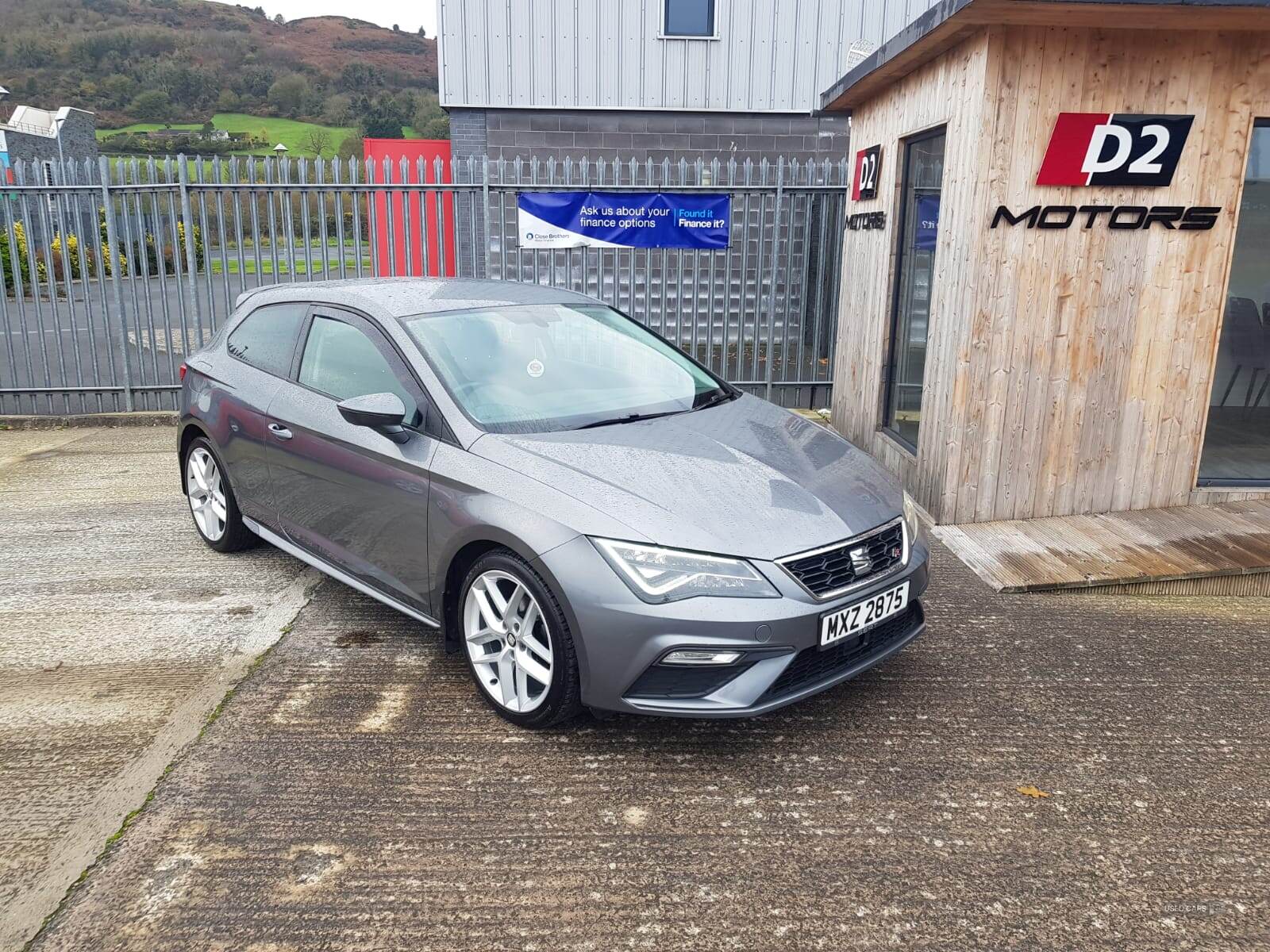 Seat Leon SPORT COUPE in Down