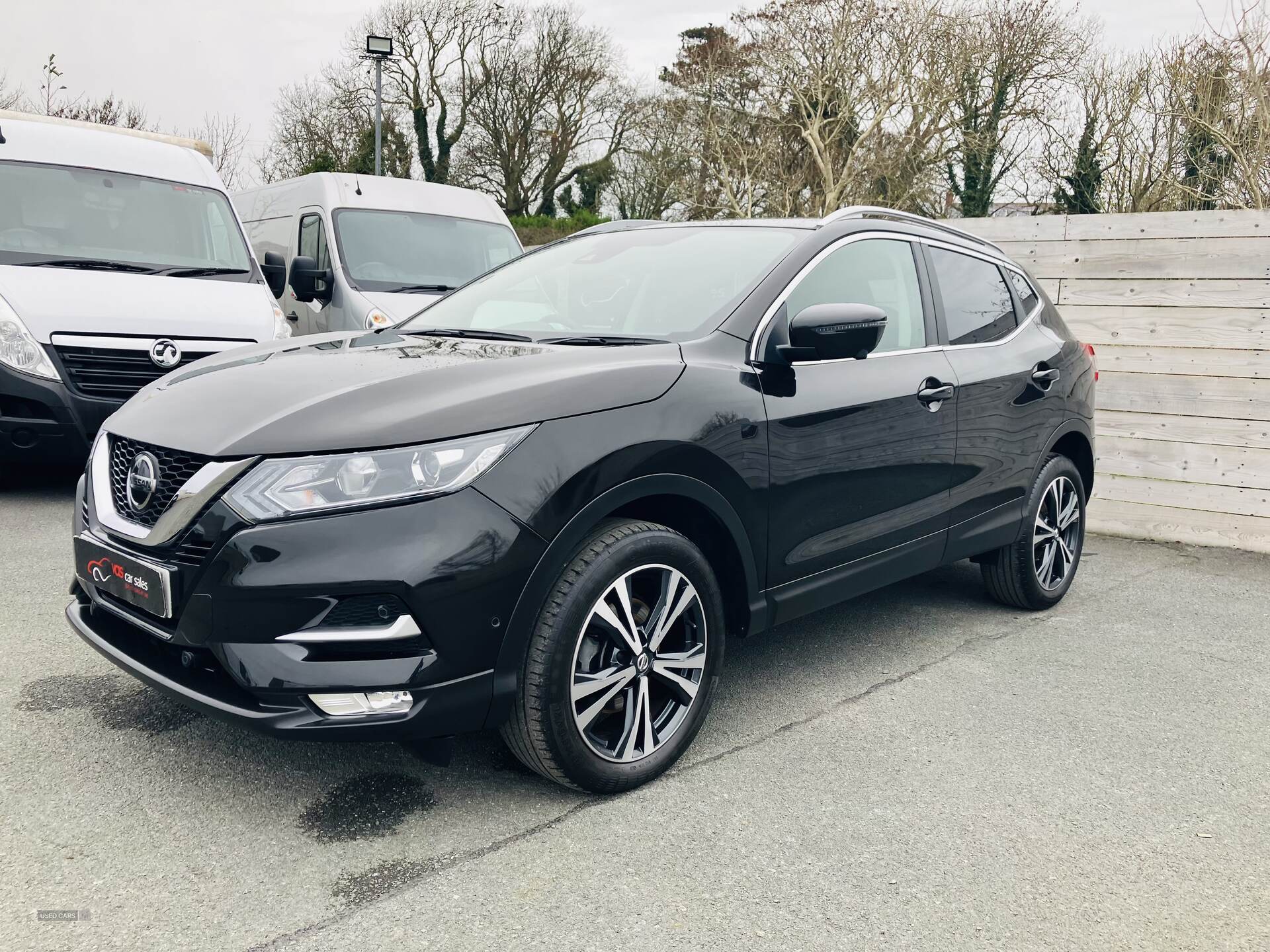 Nissan Qashqai DIESEL HATCHBACK in Down