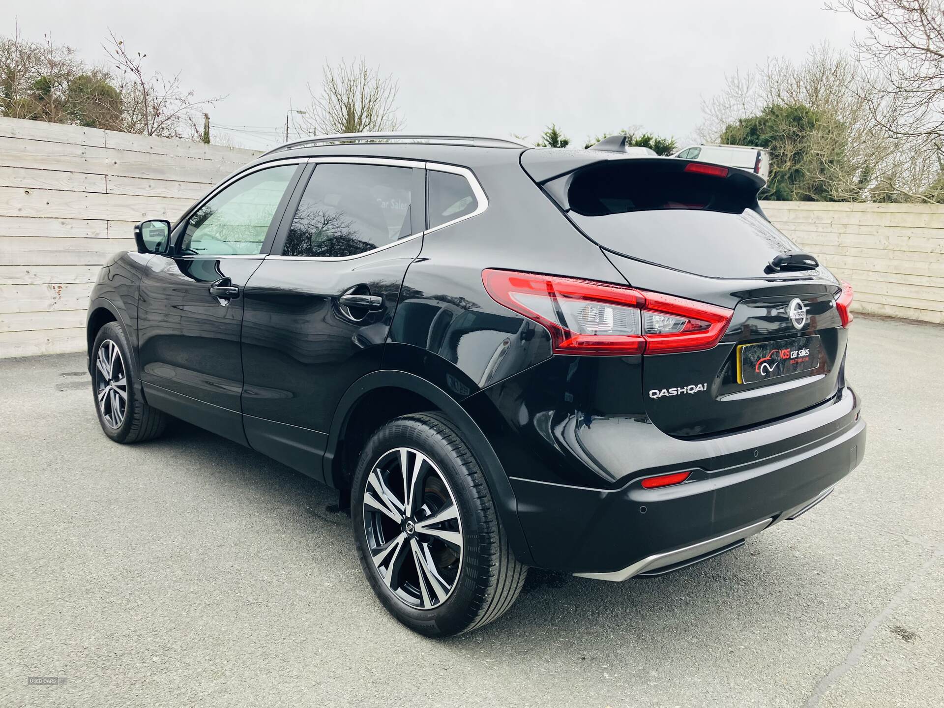 Nissan Qashqai DIESEL HATCHBACK in Down