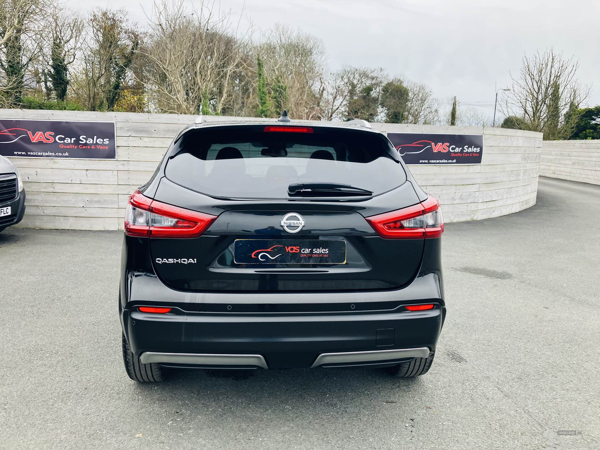 Nissan Qashqai DIESEL HATCHBACK in Down