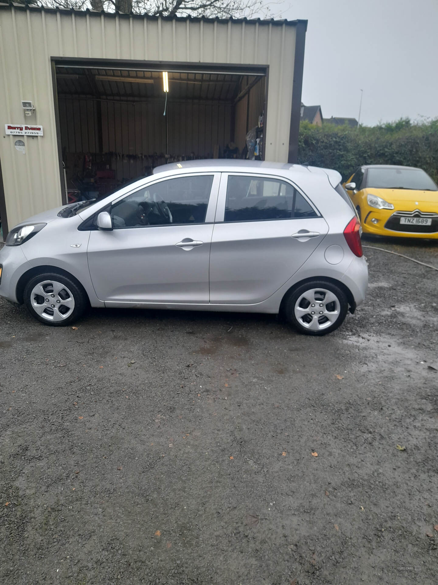 Kia Picanto HATCHBACK in Down