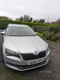 Skoda Superb 2.0 TDI CR SE 5dr in Derry / Londonderry