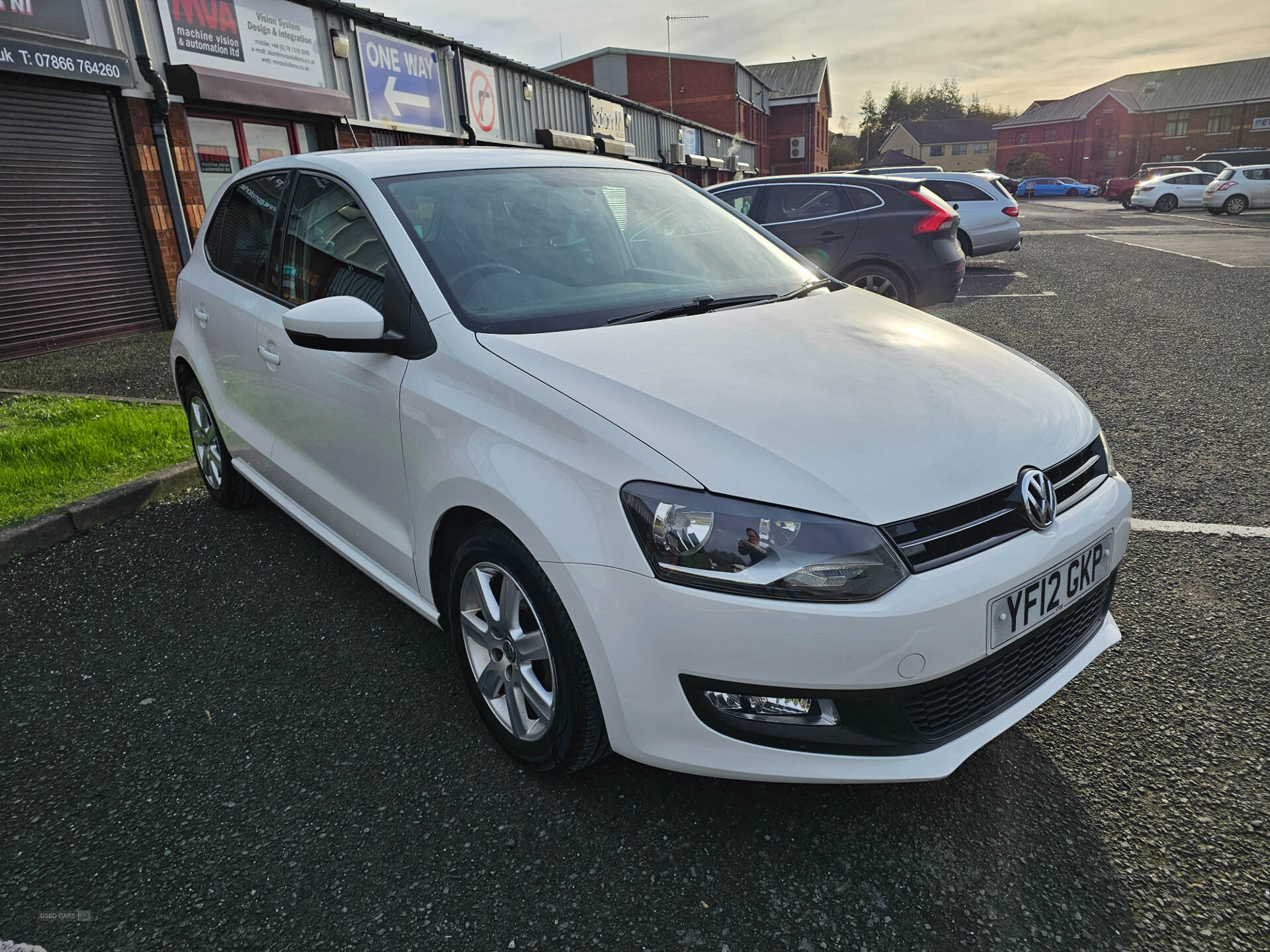 Volkswagen Polo HATCHBACK in Down