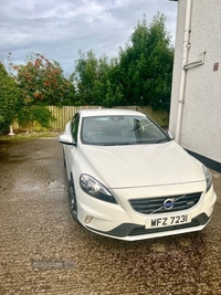 Volvo V40 D2 R DESIGN 5dr in Derry / Londonderry