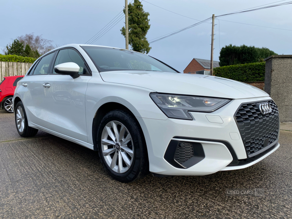 Audi A3 SPORTBACK in Down