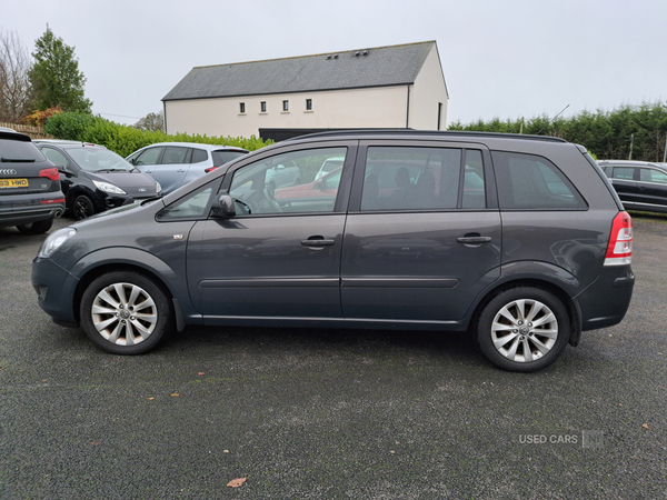 Vauxhall Zafira ESTATE in Antrim