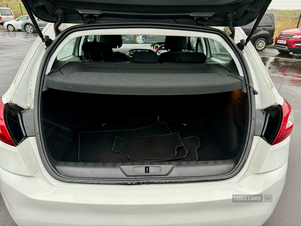 Peugeot 308 DIESEL HATCHBACK in Derry / Londonderry
