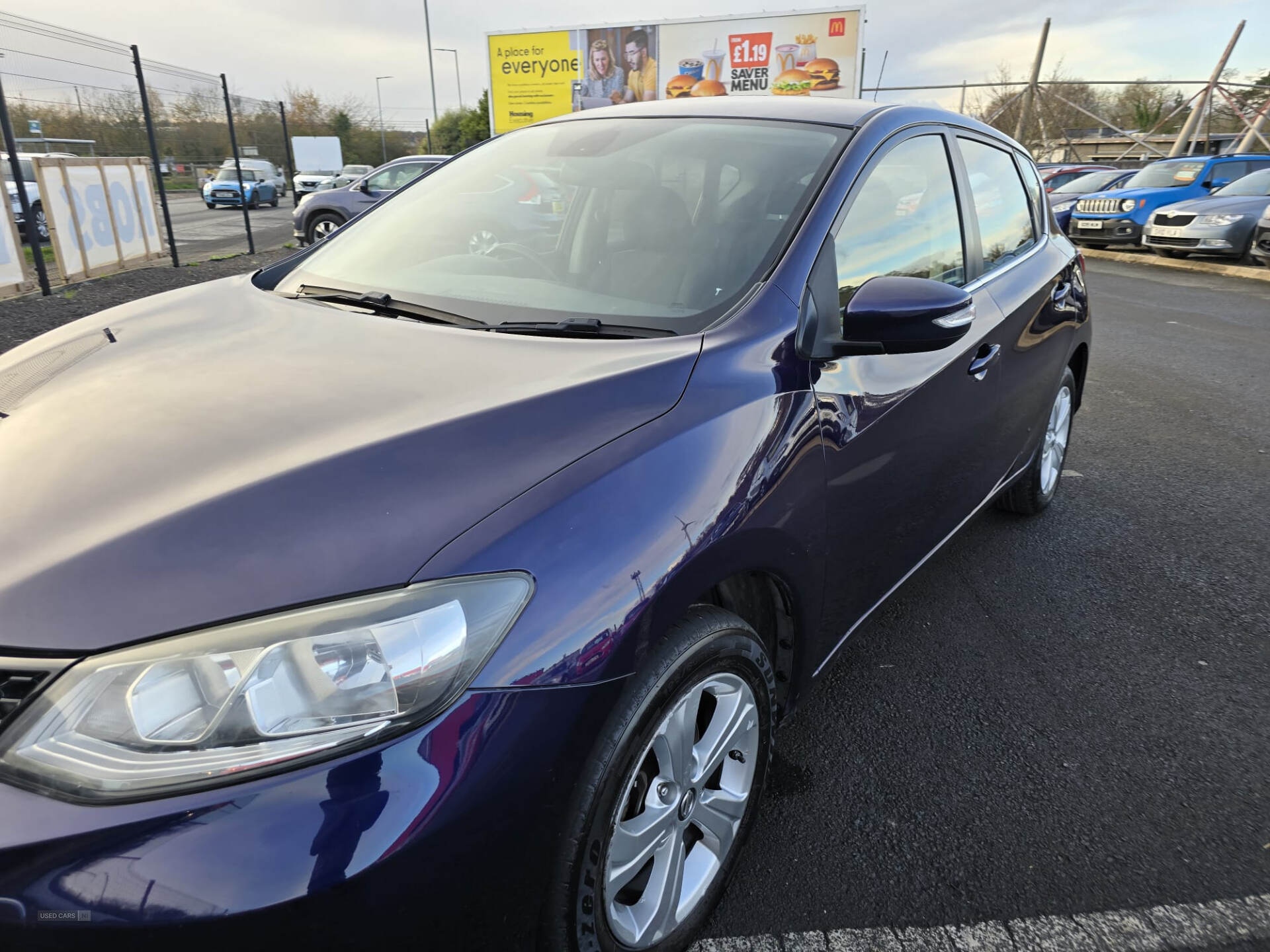 Nissan Pulsar HATCHBACK in Down