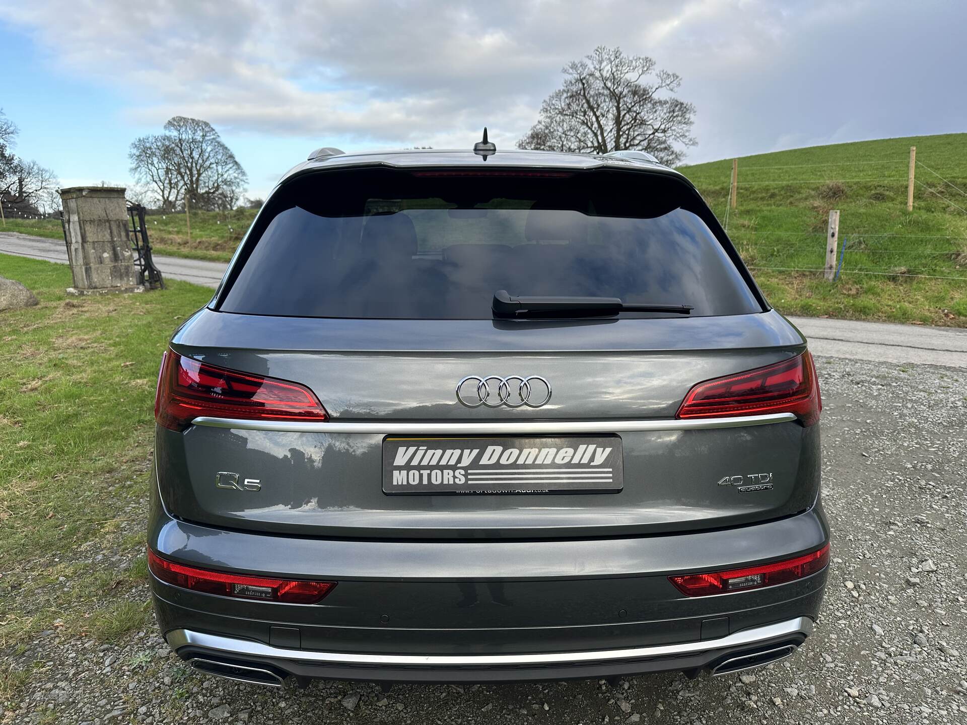 Audi Q5 DIESEL ESTATE in Down