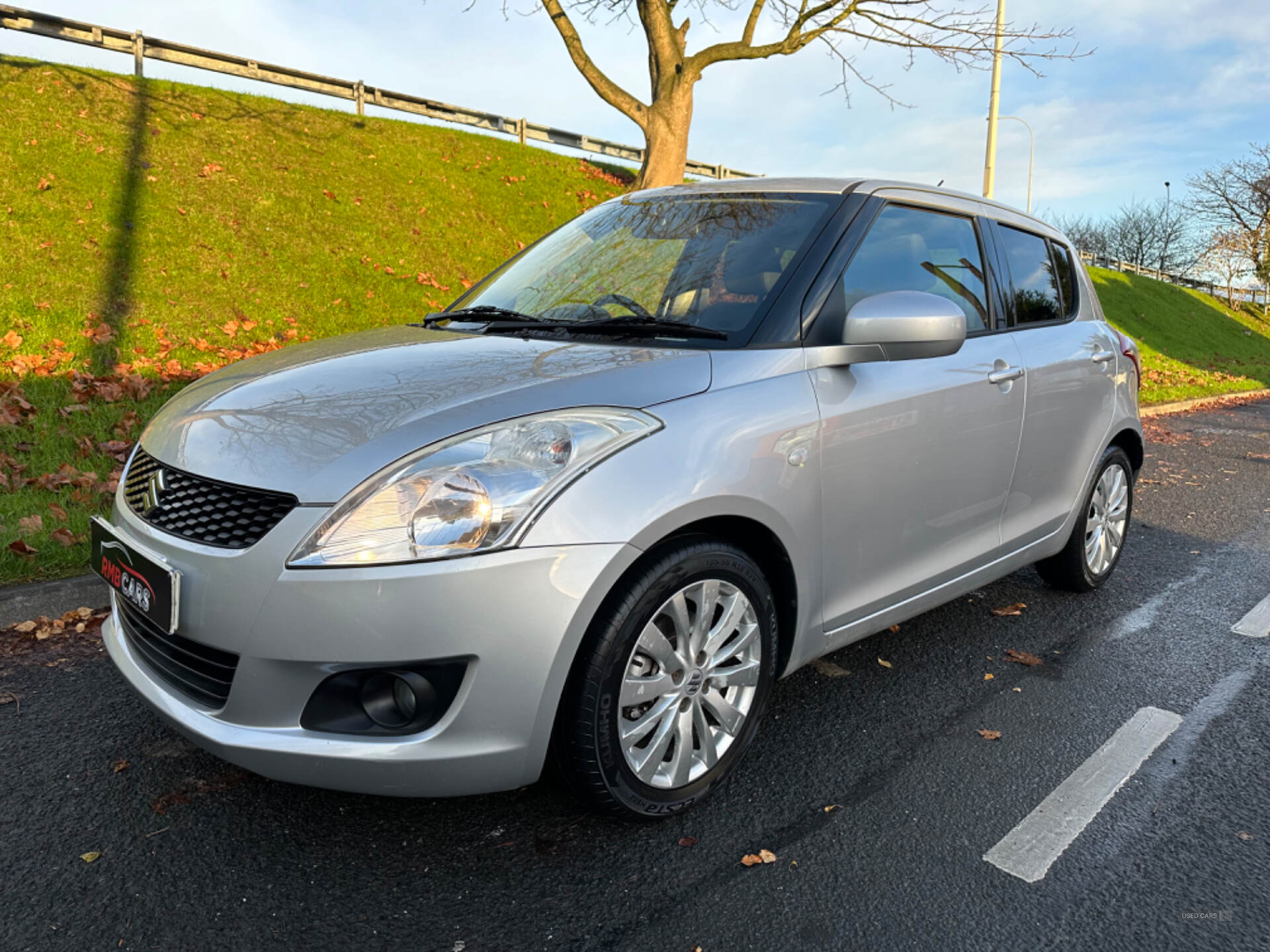 Suzuki Swift HATCHBACK in Down