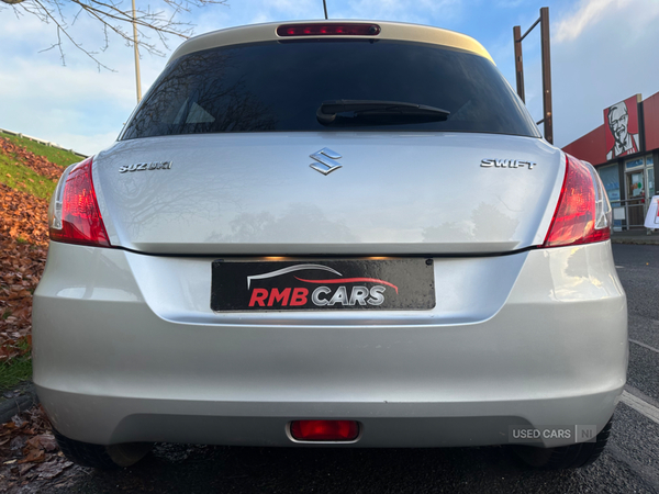 Suzuki Swift HATCHBACK in Down