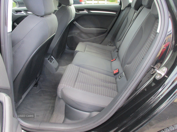 Audi A3 SPORTBACK in Down