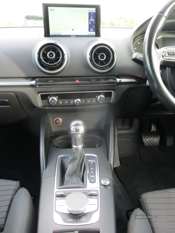 Audi A3 SPORTBACK in Down