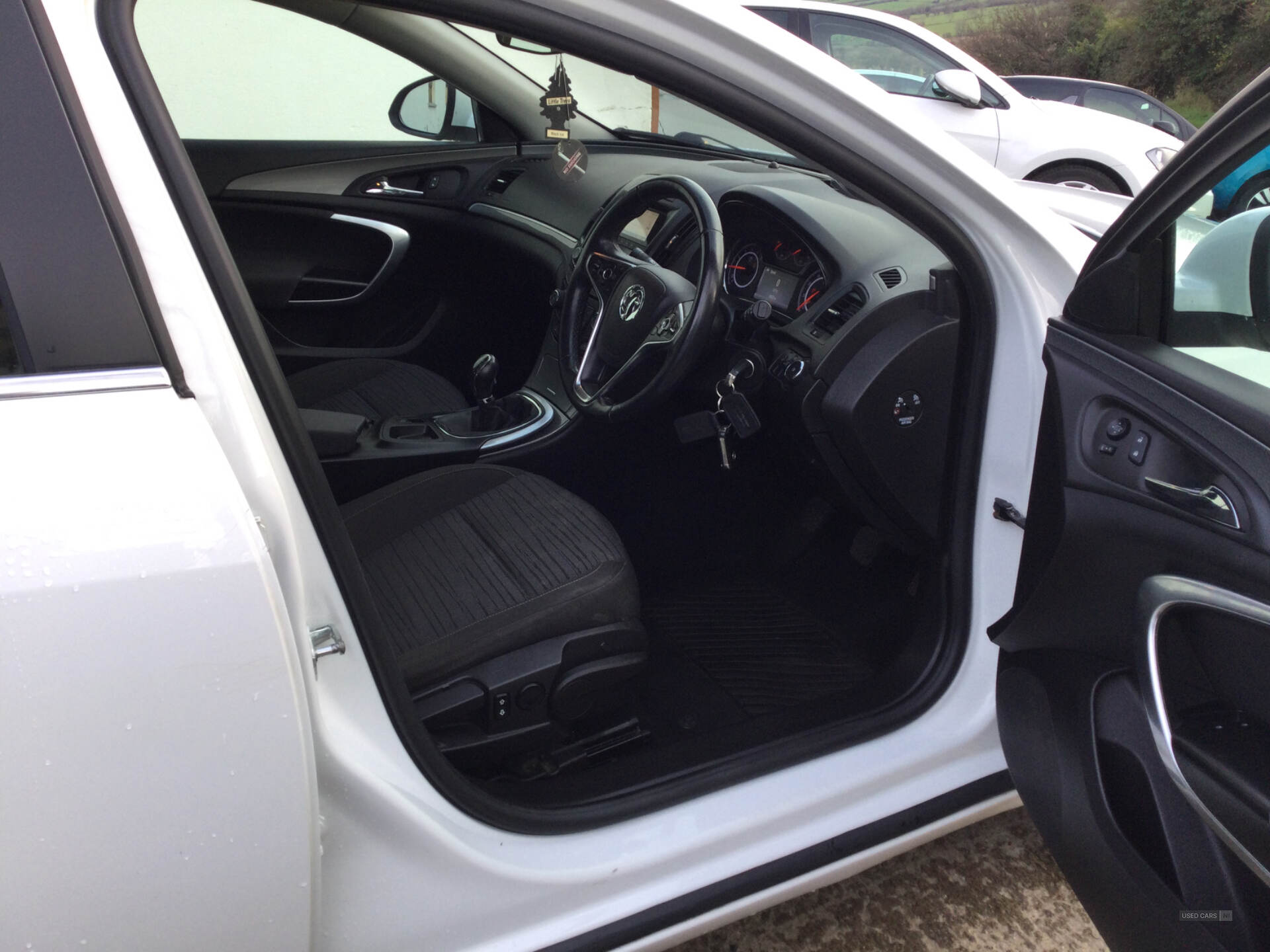 Vauxhall Insignia HATCHBACK SPECIAL EDITIONS in Derry / Londonderry