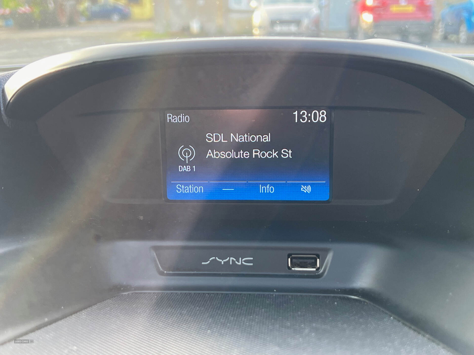 Jun 2016 Ford Focus C-max 1.5 TDCi Zetec 5dr