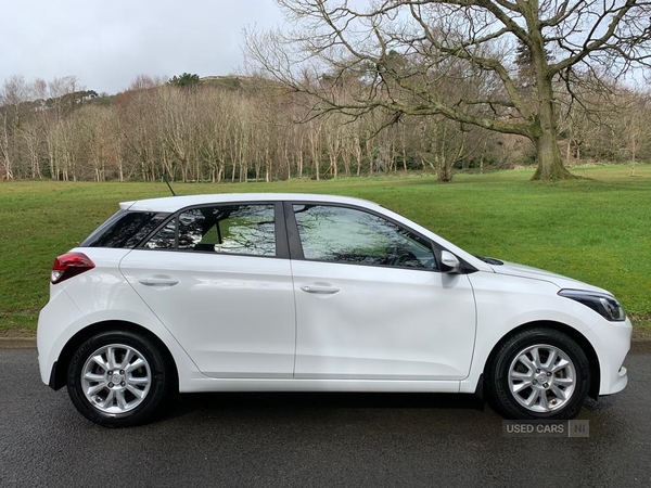 Hyundai i20 HATCHBACK in Antrim