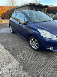 Peugeot 208 1.0 VTi Active 3dr in Antrim