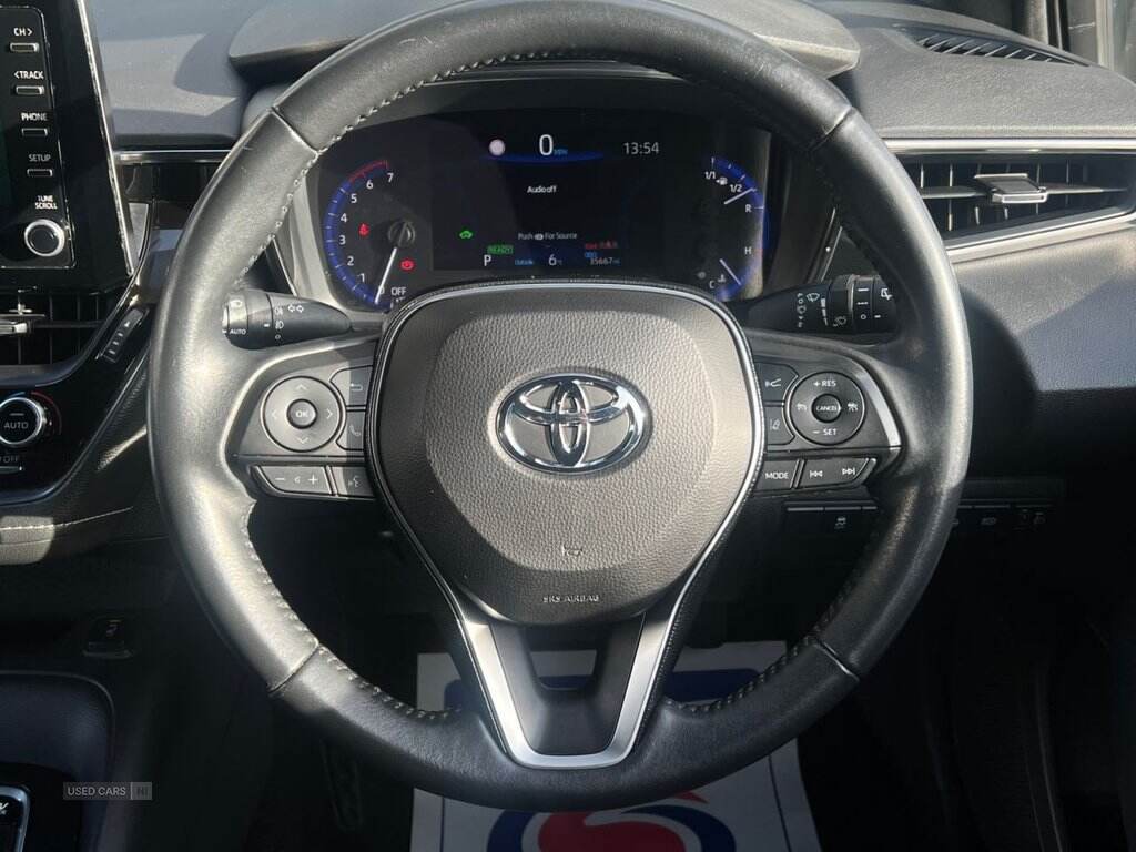Dec 2020 Toyota Corolla 1.8 VVT-i Hybrid Icon Tech 5dr CVT