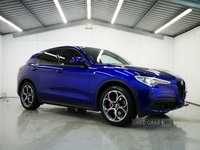 Alfa Romeo Stelvio 2.0T Sprint SUV 5dr Petrol Auto Q4 AWD Euro 6 (s/s) (200 ps) in Derry / Londonderry