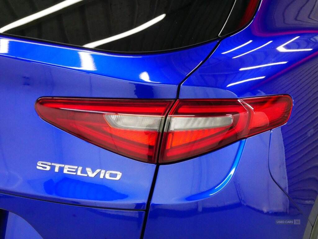 Jul 2022 Alfa Romeo Stelvio 2.0 Turbo 200 Sprint 5dr Auto