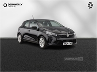 Renault Clio 1.6 E-TECH full hybrid 145 Evolution 5dr Auto in Antrim