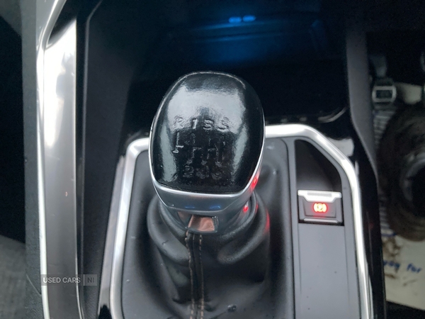 Peugeot 3008 DIESEL ESTATE in Derry / Londonderry