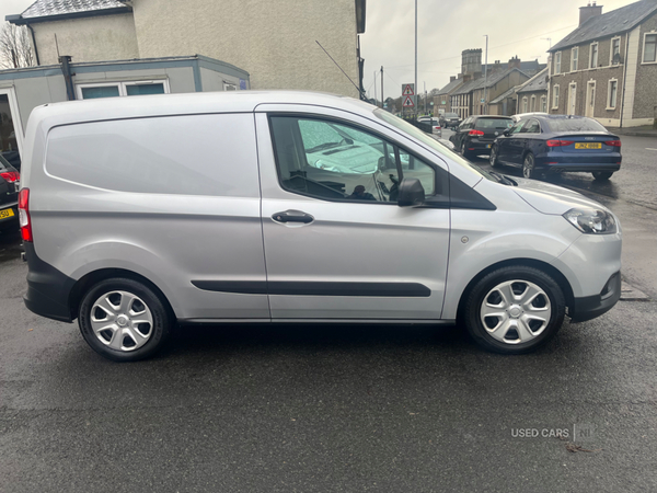 Ford Transit Courier DIESEL in Derry / Londonderry