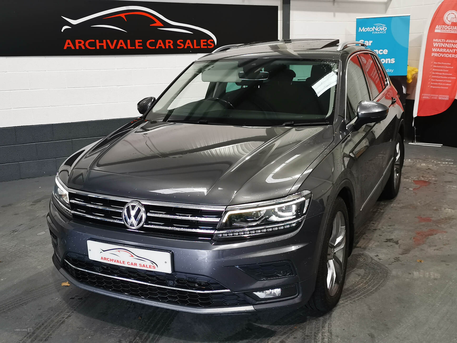 Volkswagen Tiguan DIESEL ESTATE in Down