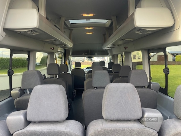 Ford Transit 460 L4 MINIBUS DIESEL RWD in Tyrone