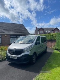 Renault Trafic LL29 ENERGY dCi 125 Business 9 Seater in Antrim