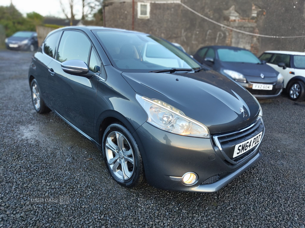 Peugeot 208 HATCHBACK in Antrim