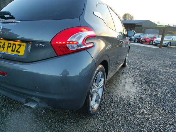 Peugeot 208 HATCHBACK in Antrim