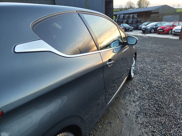 Peugeot 208 HATCHBACK in Antrim