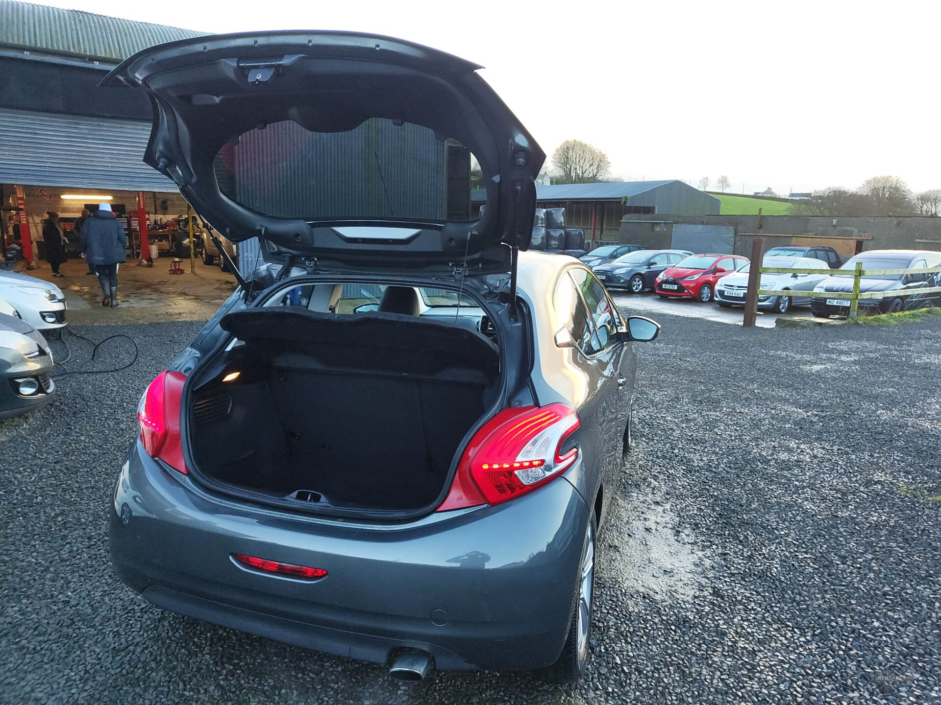 Peugeot 208 HATCHBACK in Antrim