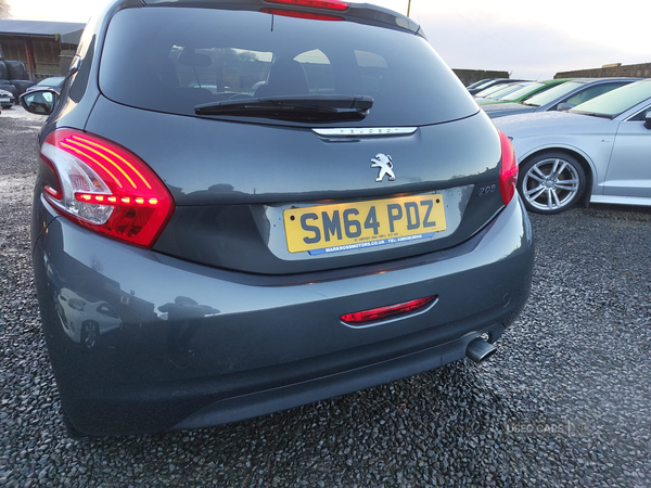 Peugeot 208 HATCHBACK in Antrim