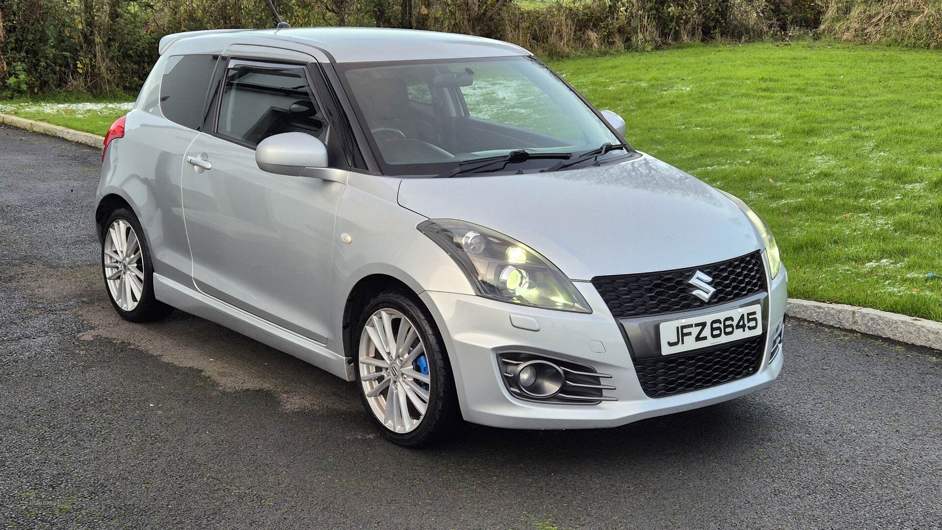 Suzuki Swift HATCHBACK in Antrim