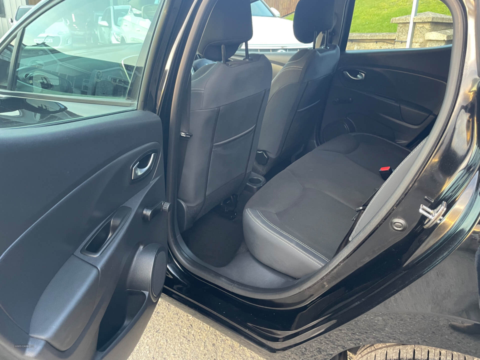 Jun 2017 Renault Clio 1.5 dCi 90 Dynamique Nav 5dr