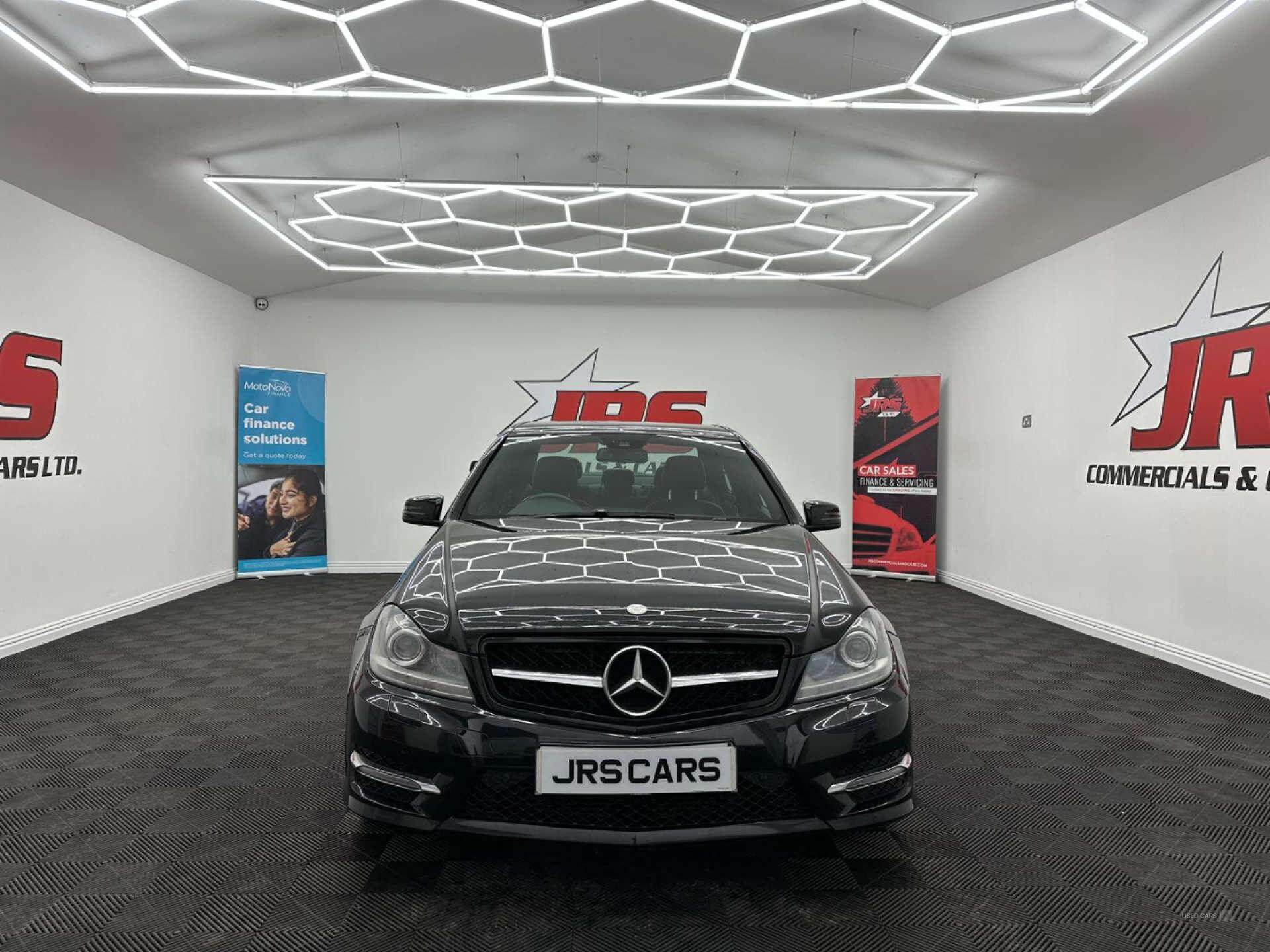 Aug 2013 Mercedes-Benz C-Class C220 CDI BlueEFFICIENCY AMG Sport Plus 4dr Auto