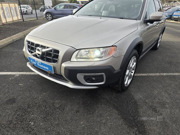 Volvo XC70 DIESEL ESTATE in Down