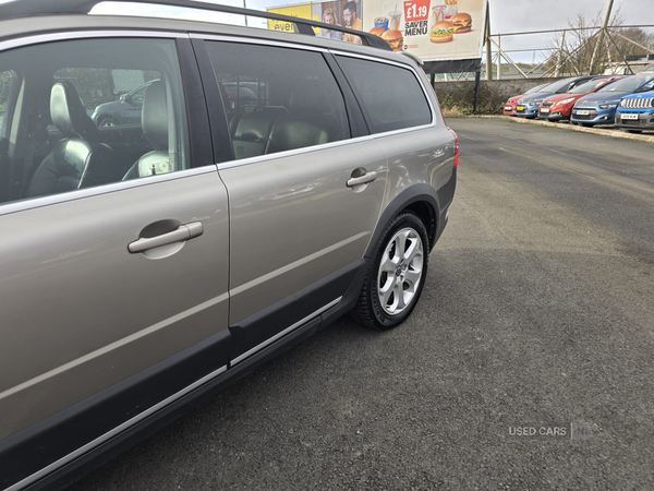 Volvo XC70 DIESEL ESTATE in Down